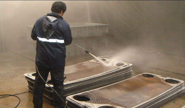 Heat Exchanger Cleaning Guide: How to Choose the Right Cleaning Agents